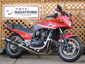 GPZ900R