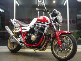 CB1300SFA