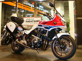 CB1300SボルドールEパック