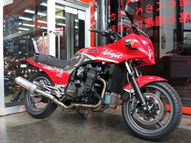 GPZ900R