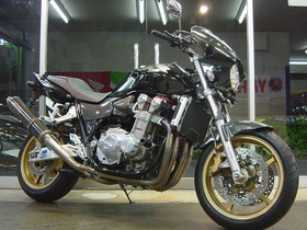 CB1300SF-2