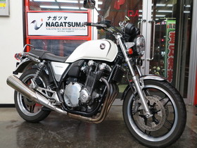 CB1100